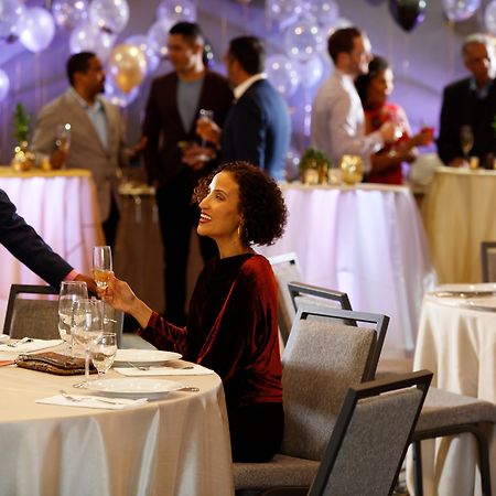 Holiday Inn Poughkeepsie By Ihg Buitenkant foto