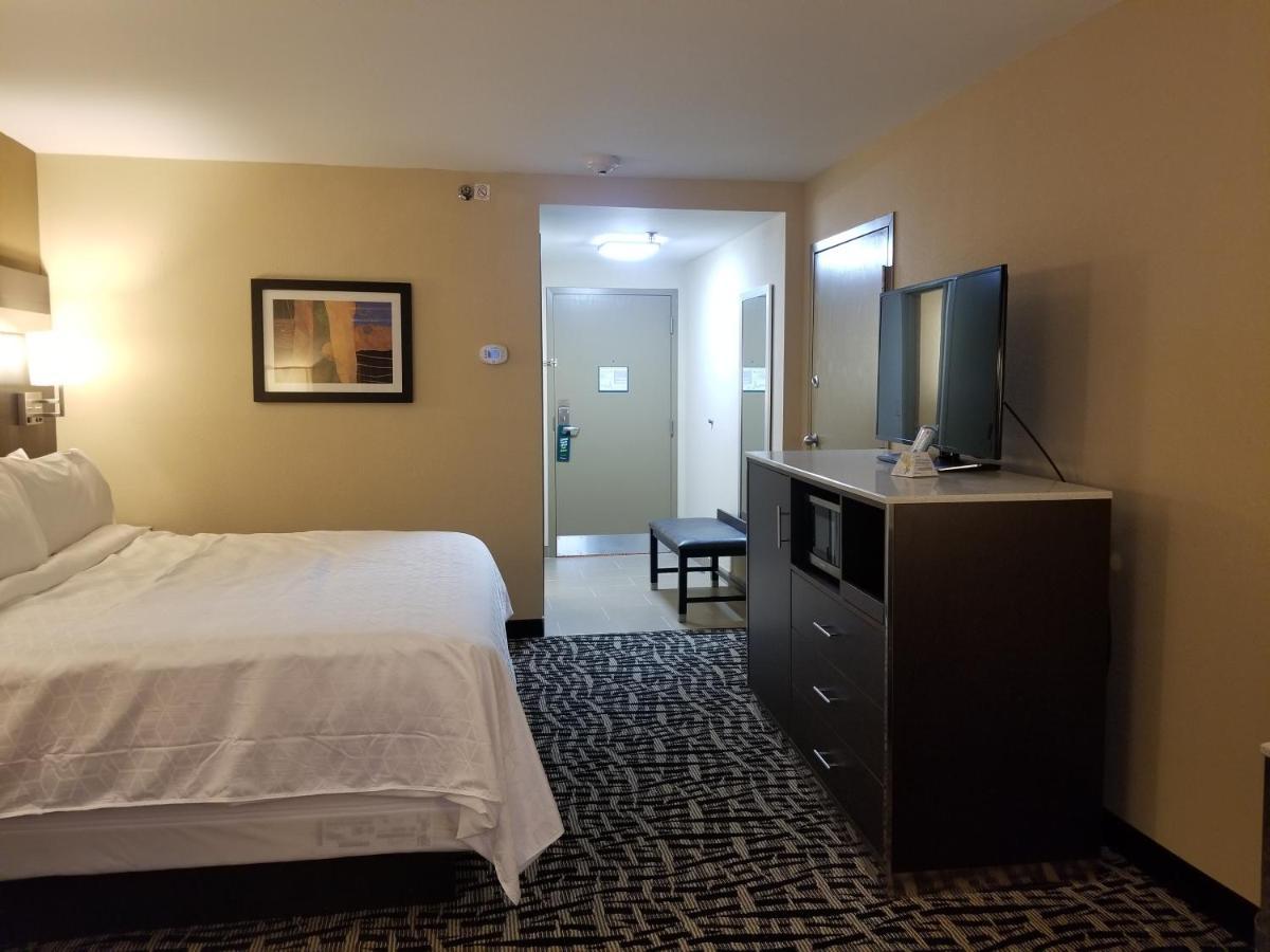 Holiday Inn Poughkeepsie By Ihg Buitenkant foto