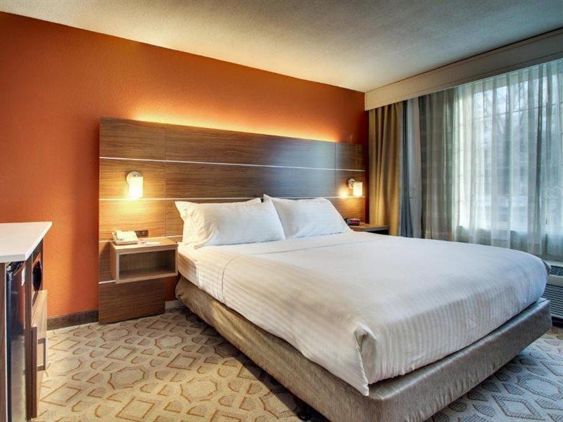 Holiday Inn Poughkeepsie By Ihg Buitenkant foto