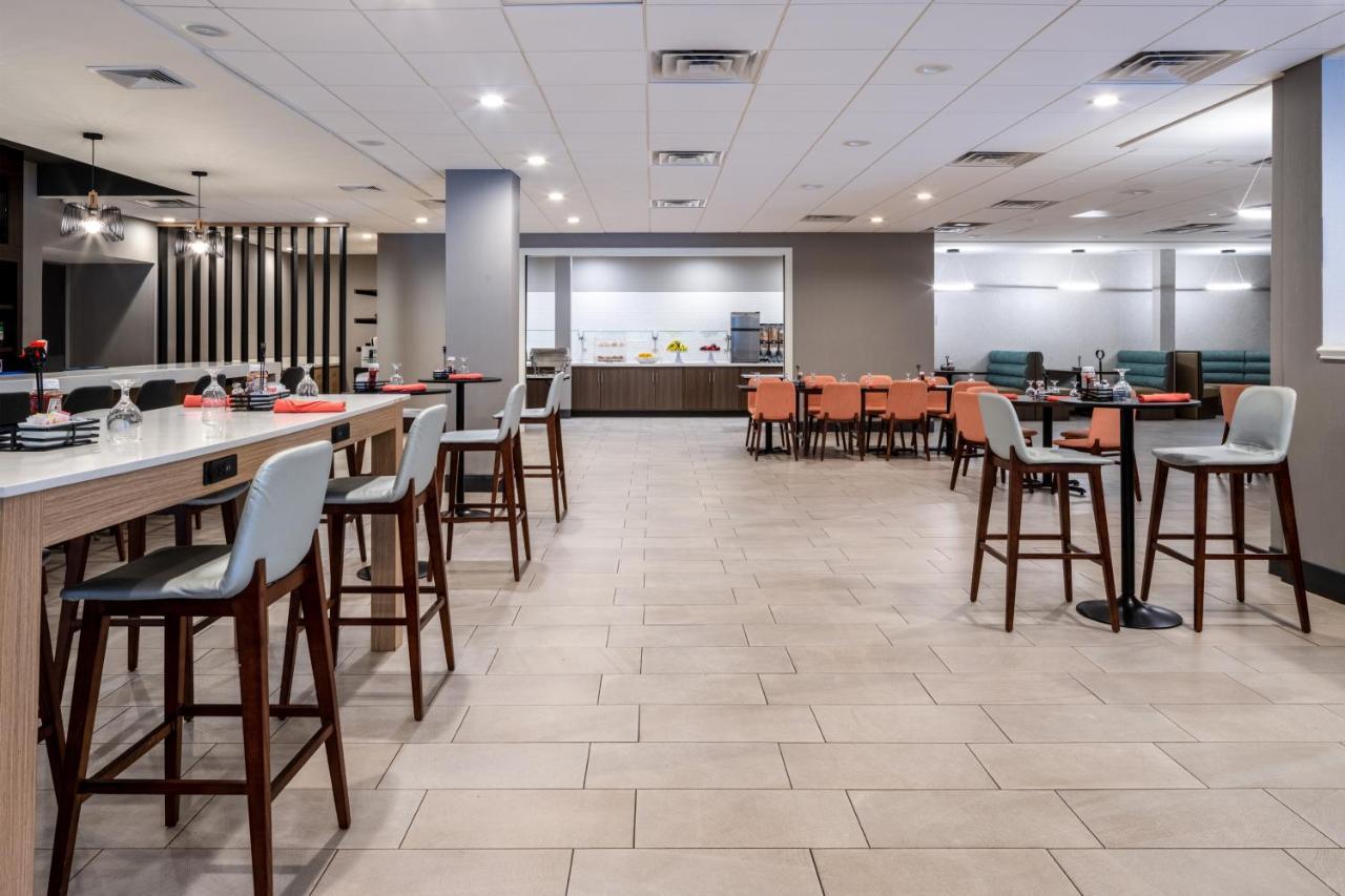 Holiday Inn Poughkeepsie By Ihg Buitenkant foto