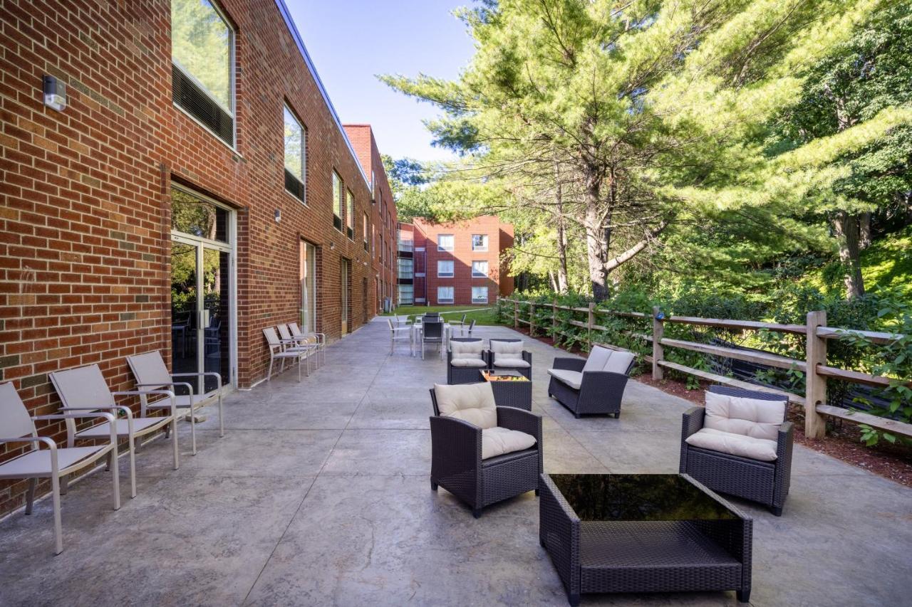 Holiday Inn Poughkeepsie By Ihg Buitenkant foto