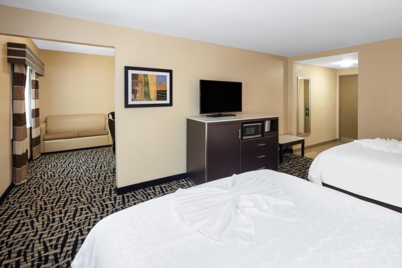 Holiday Inn Poughkeepsie By Ihg Buitenkant foto